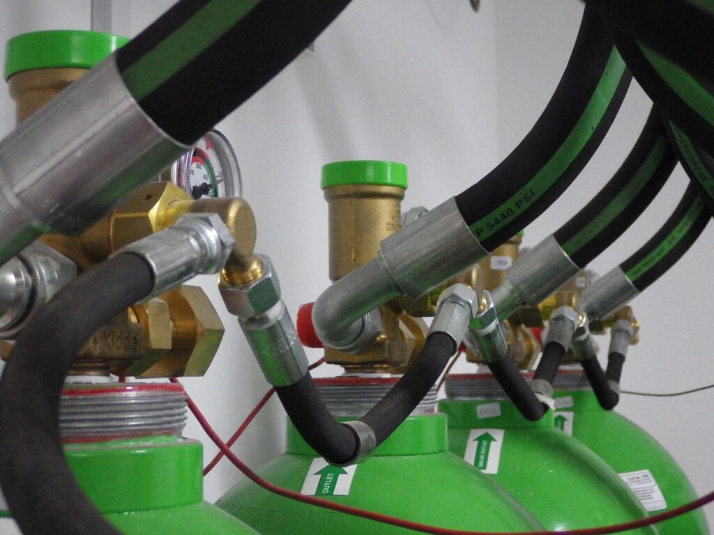 Manufacturing with chemical hose